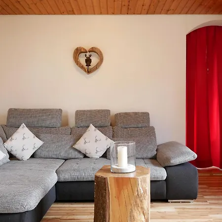 Haus Jurisch * Urberg