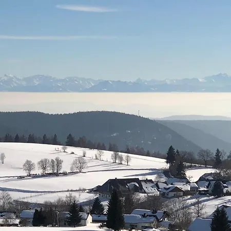 Haus Jurisch 아파트 *